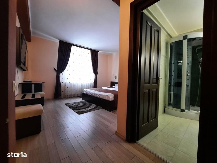 Casă cu 4 camere cu Teren 500 Mp în Predeal