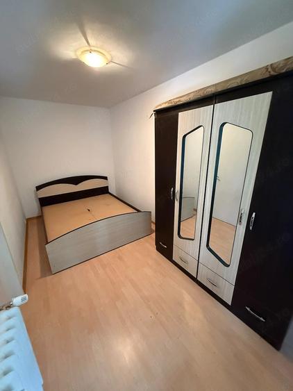 Apartament cu 3 camere nedecomandat în Nord
