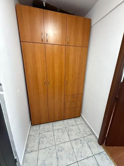 Garsonieră decomandată în Bartolomeu