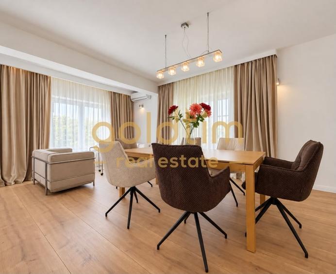 Duplex cu 5 camere cu Canalizare în Iancu Nicolae