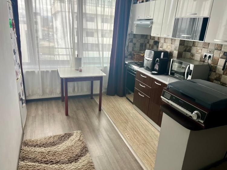 Apartament cu 2 camere decomandat, mobilat în Șelimbăr