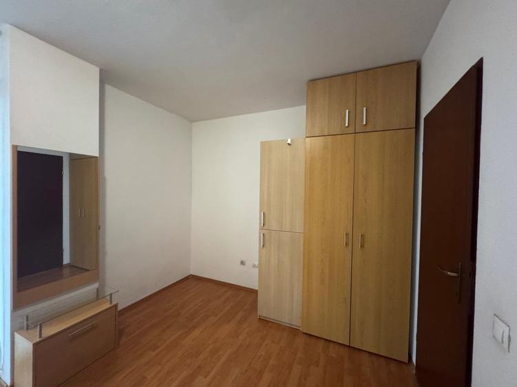 Apartament cu 2 camere semidecomandat în Borhanci