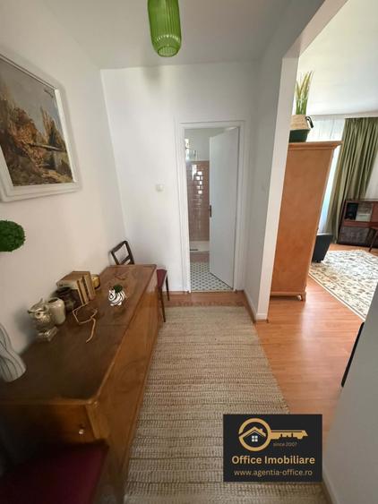 Apartament cu 2 camere semidecomandat în Central