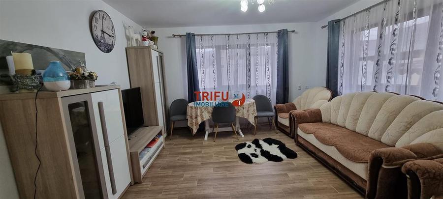 Casă individuală cu 4 camere cu Canalizare în Micești