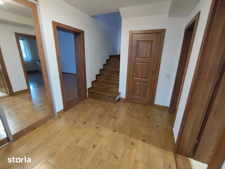 Duplex 4 camere l Su 120 mp l Teren 200 mp l 2 Parcari l Zona Florilor - 1