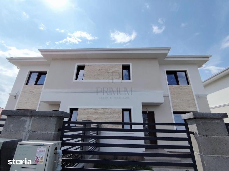 Casă cu 4 camere decomandat cu Teren 300 Mp în Moșnița Veche