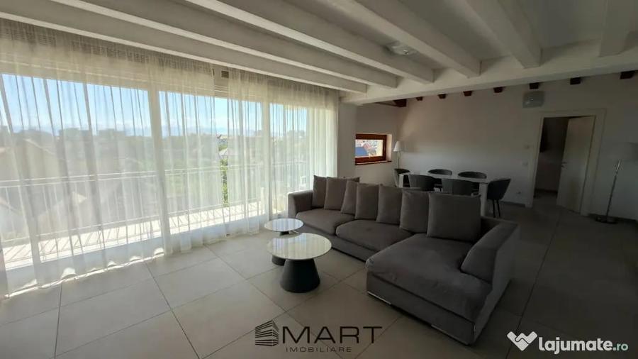 Apartament cu 3 camere decomandat în Calea Dumbrăvii