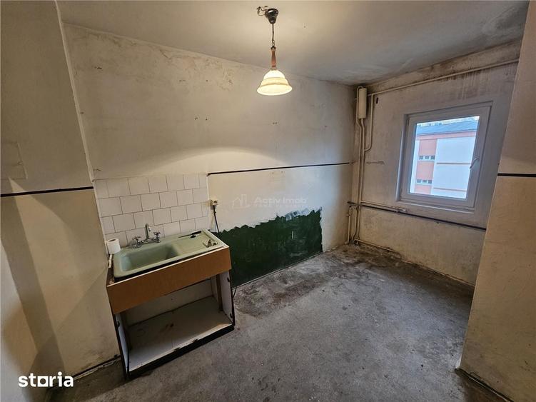 Apartament cu 3 camere în Central
