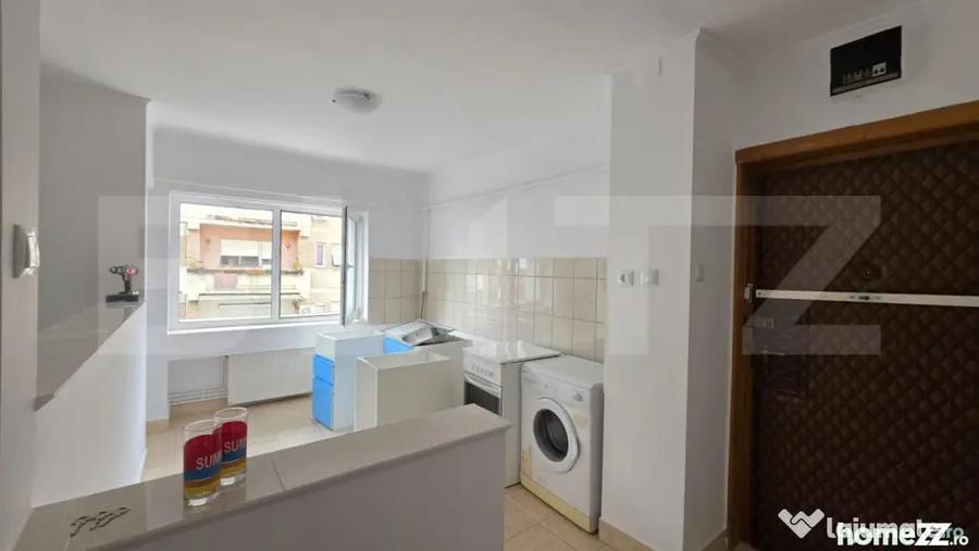 Apartament cu 2 camere semidecomandat în Ultracentral