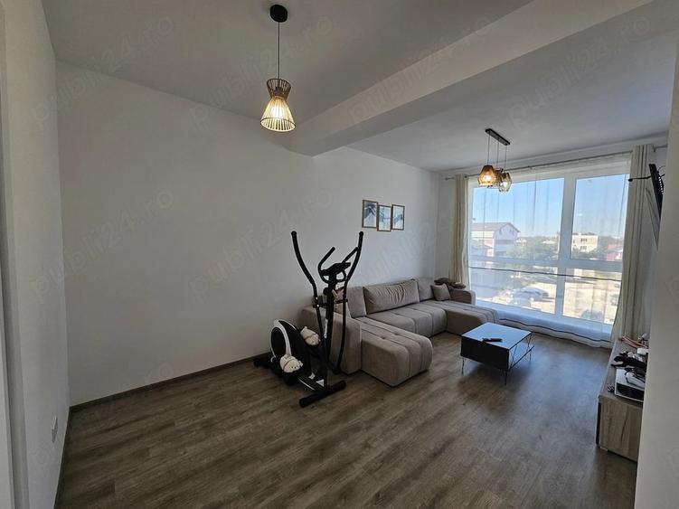 Apartament cu 2 camere decomandat în Central