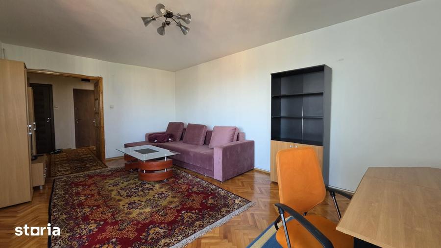 Apartament cu 3 camere decomandat în Ultracentral