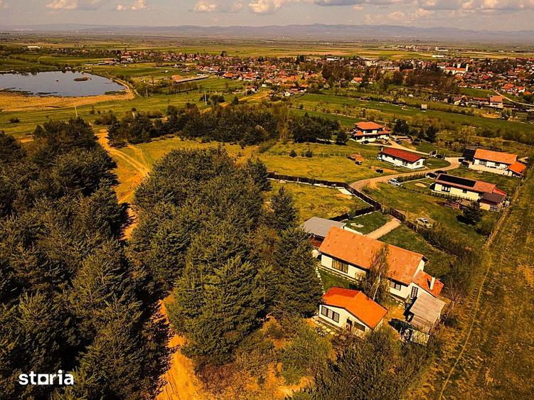Casă cu 4 camere cu Teren 770 Mp în Covasna