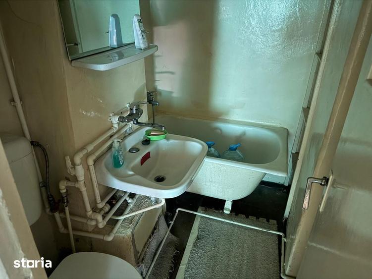 Vanzare apartament 4 camere, modificat, Targoviste, micro 9, et.1 - 14