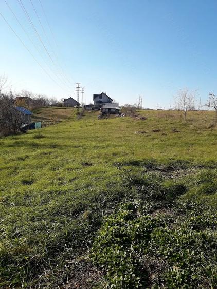 Teren de 1100 mp, în Central