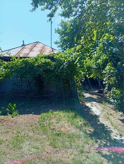 Casă cu 3 camere cu Teren 857 Mp în Ghimpați