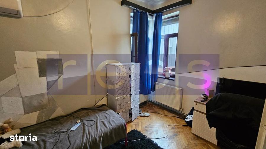 Apartament cu 4 camere în Gara de Nord