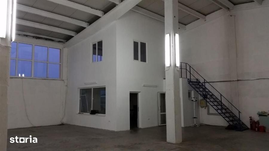 Spațiu comercial, de 610 mp, în Vest