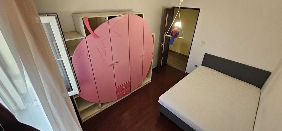 Apartament cu 2 camere decomandat în Sârbi