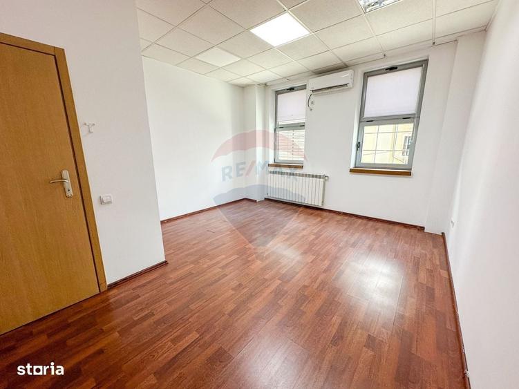 Spațiu comercial, de 200 mp, în Mihai Bravu