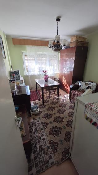 Apartament cu 2 camere în Cetate