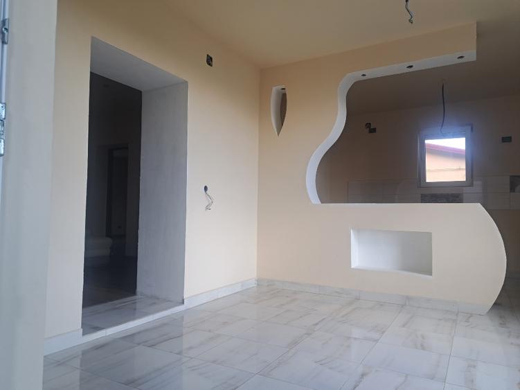 Casă individuală cu 3 camere cu Teren 540 Mp în Nord