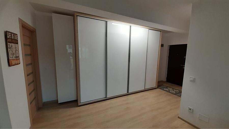 Apartament cu 2 camere decomandat în Trivale