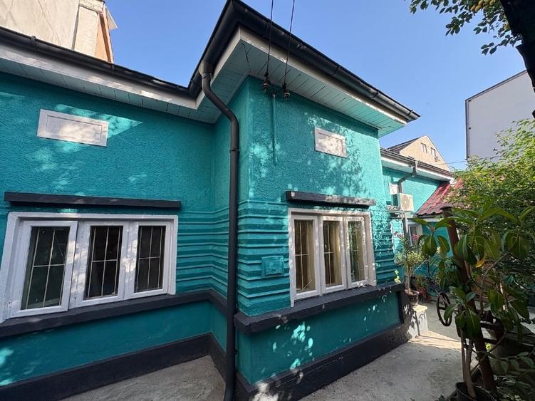 Casa cu personalitate,  locuibila imediat - 1
