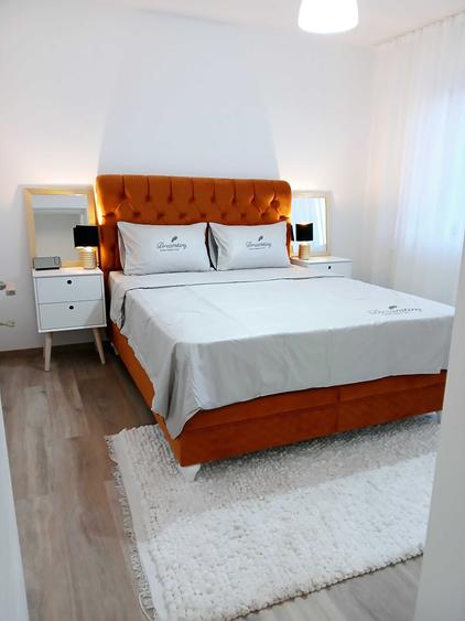Apartament cu 2 camere semidecomandat în Exterior Vest