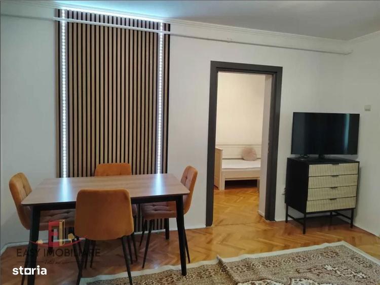 Apartament cu 3 camere decomandat în Vulcan