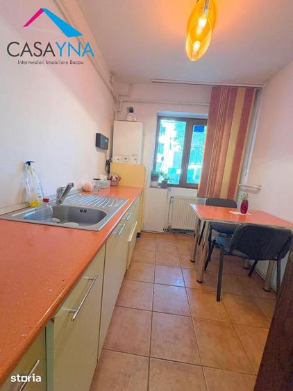Apartament cu 3 camere decomandat în Ștefan cel Mare