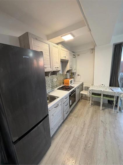 Apartament cu 2 camere decomandat în Torontalului