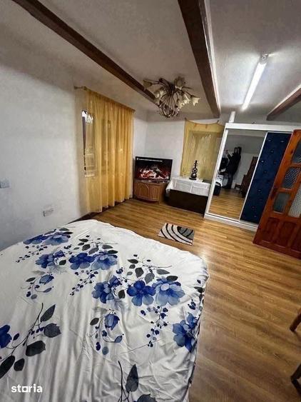 Casă cu 1 camere cu Teren 1279 Mp în Central