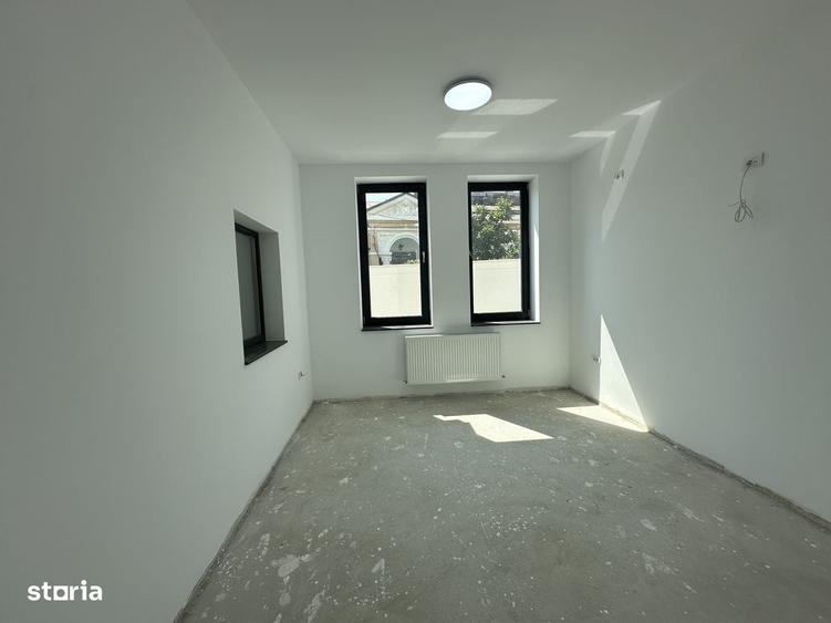 Spațiu comercial, de 110 mp, în Central