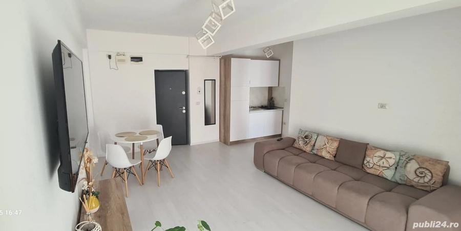 Apartament cu 2 camere decomandat în Mamaia