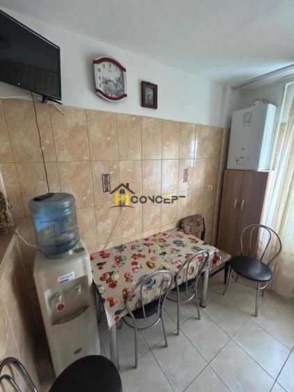 Apartament cu 2 camere semidecomandat în Berceni — fotografia 2