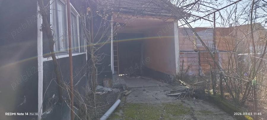 Casă cu Teren 900 Mp în Călacea