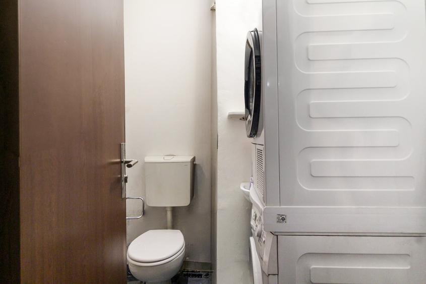 Apartament cu 3 camere decomandat, mobilat în Zorilor