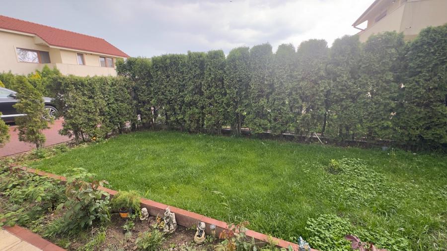 Casă cu 4 camere cu Teren 350 Mp în Lumina