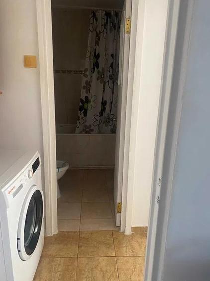 Apartament cu 2 camere semidecomandat, mobilat în Tătărași