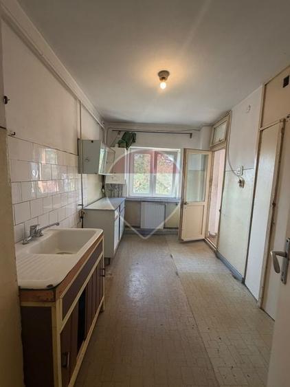 Apartament cu 2 camere decomandat în Brazda lui Novac
