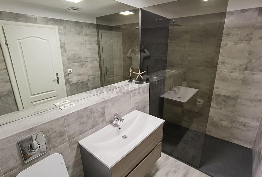 Casă cu 3 camere cu Canalizare în Pipera