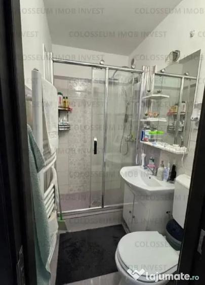 Apartament cu 2 camere semidecomandat în Florilor