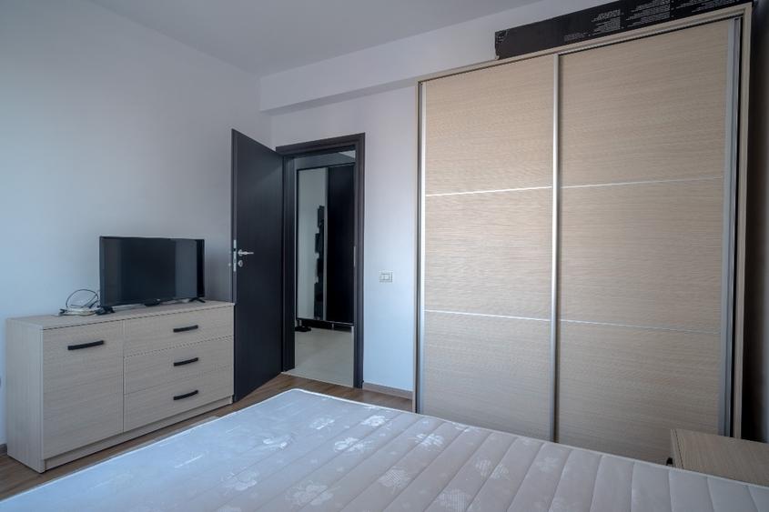 Apartament cu 2 camere decomandat, mobilat în Roșu