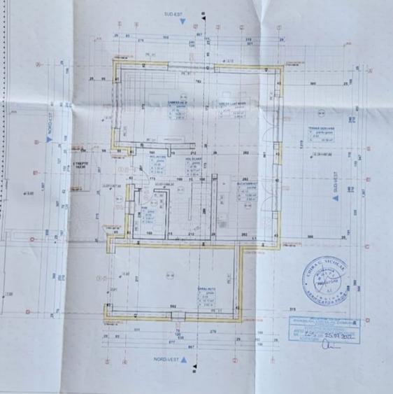 Casă individuală cu 4 camere cu Canalizare în Chinteni