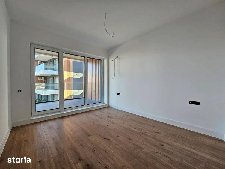 Apartament Izolat Fonic | 3 Camere Decomandat 2 Bai Sector 3 - 4