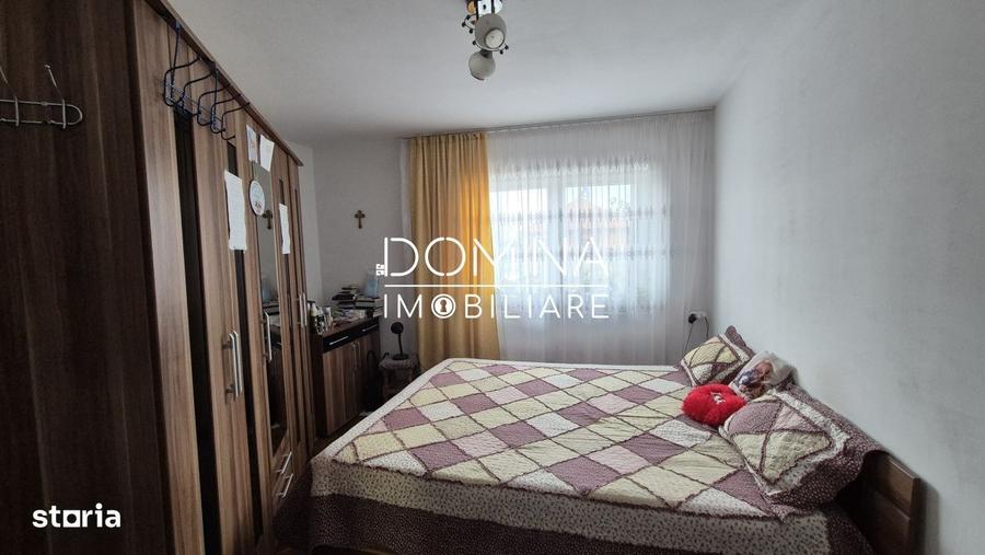 Casă cu 4 camere în Cârbești