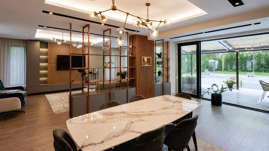 Casă individuală cu 9 camere cu Teren 1300 Mp în Pipera
