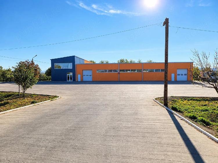 Spațiu comercial, de 1,150 mp, în Central