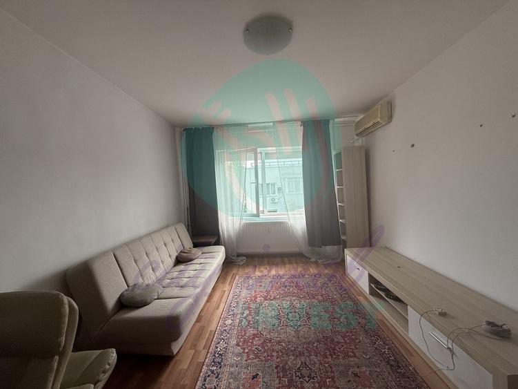 Apartament cu 2 camere decomandat în Basarabia