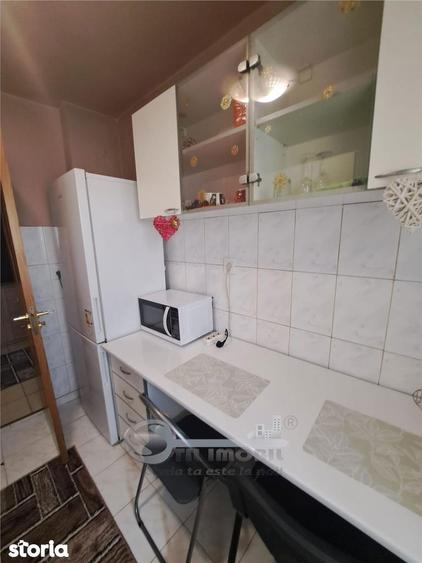 Apartament cu 2 camere decomandat, mobilat în Tudor Vladimirescu